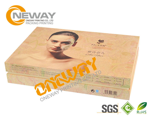 Beautiful Custom Made High Level Paper Cosmetic Packaging Boxes Environment Friendly