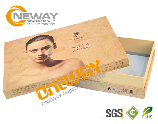 Beautiful Custom Made High Level Paper Cosmetic Packaging Boxes Environment Friendly