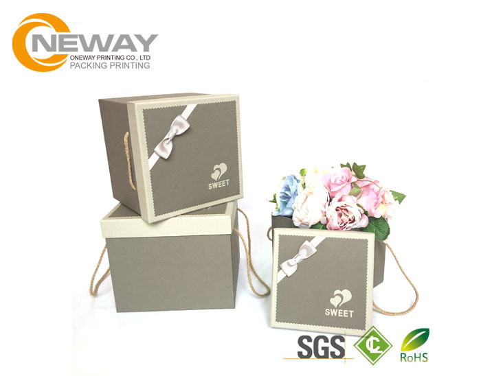 Luxury Square Personalized Flower Transport Boxes Rose Delivery For Celebration